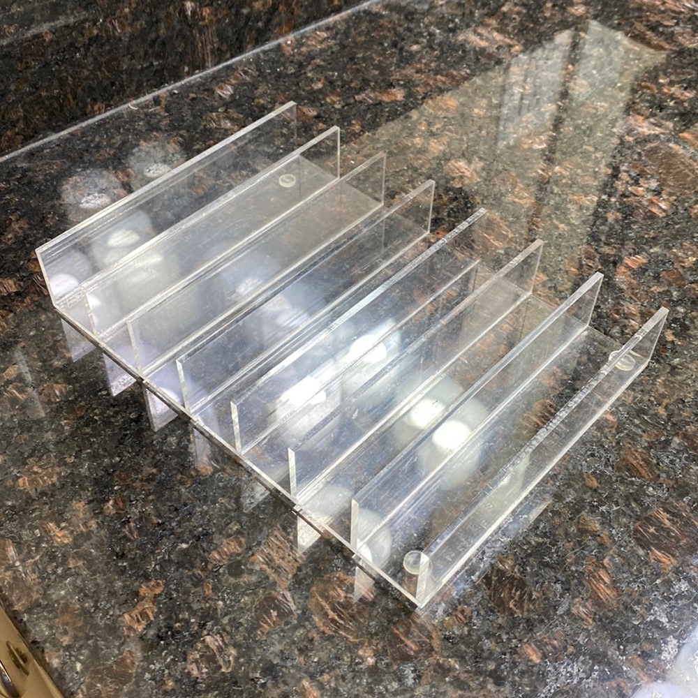 Makeup organizer